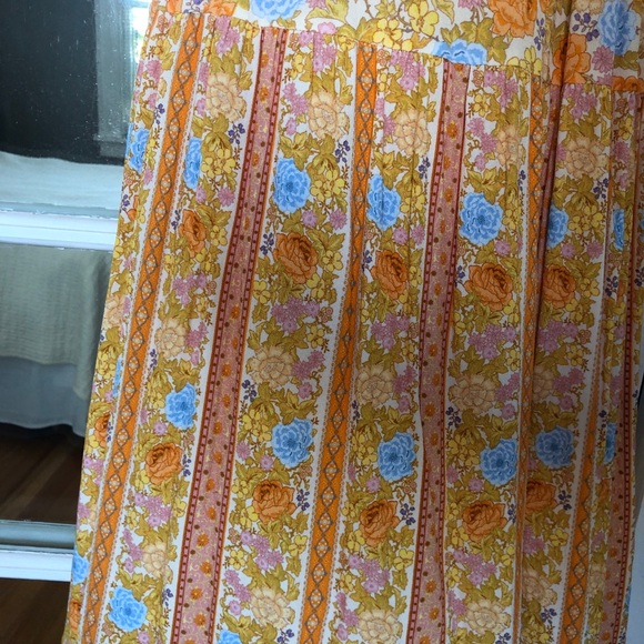 Spell Enchanted Wood Strappy Maxi Dress - Large - Picture 6 of 10